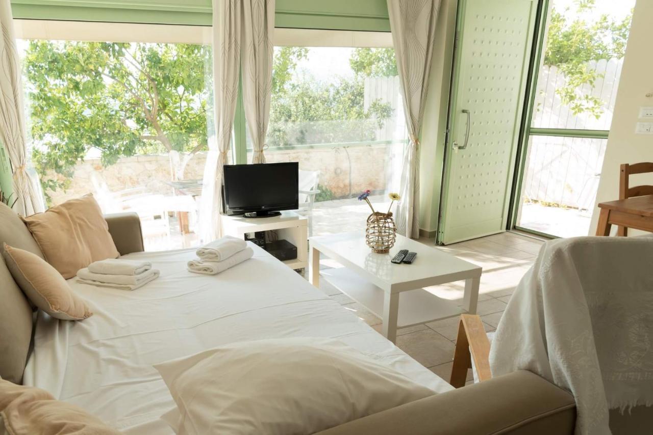 Meganisi Blue Apartment Spartokhórion 外观 照片